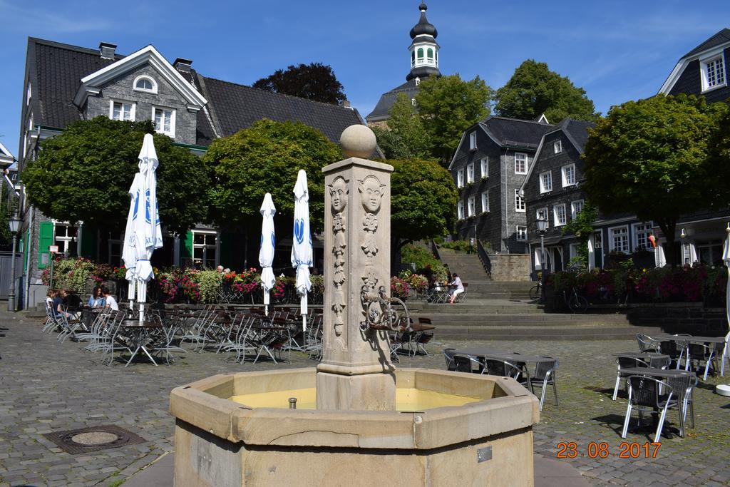 Messewohnung Graefrath Solingen Extérieur photo